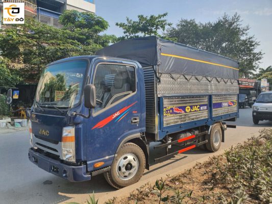 jac n350 thùng mui bạt màu xanh