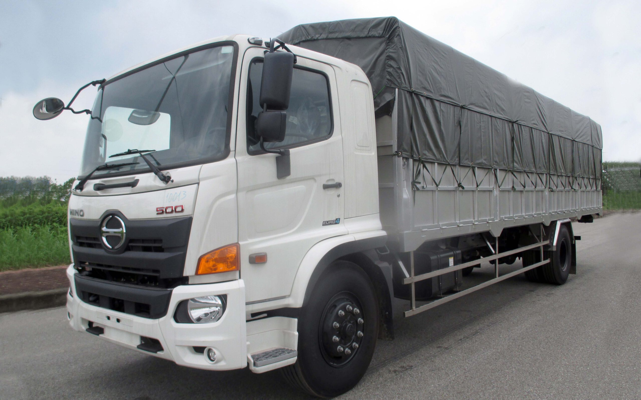 nên chọn hãng xe tải nào hiện nay - xe tải HINO FG8 thùng mui bạt 9 tấn