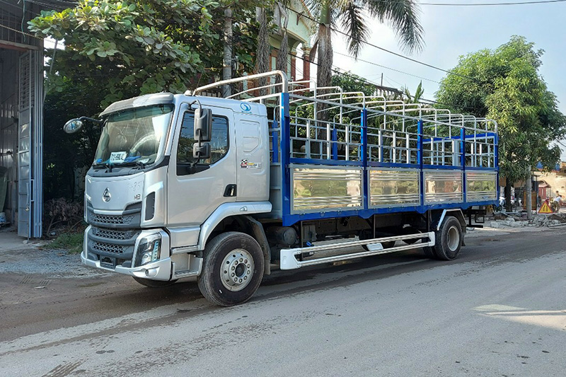 xe tải 8 tấn Chenglong M3