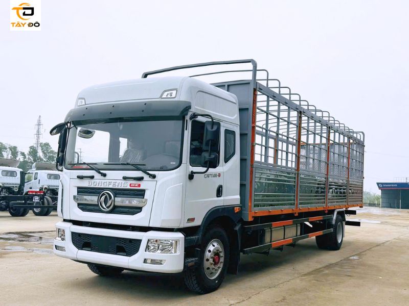 xe tải dongfeng d12 thùng bạt