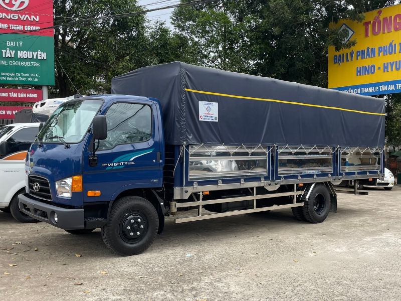 Hyundai New Mighty W11Xl thùng mui bạt
