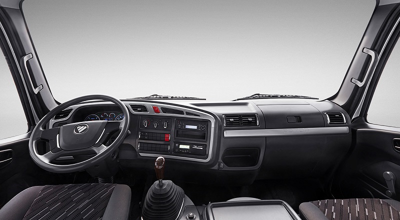 khoang cabin của xe Thaco Auman C160L 